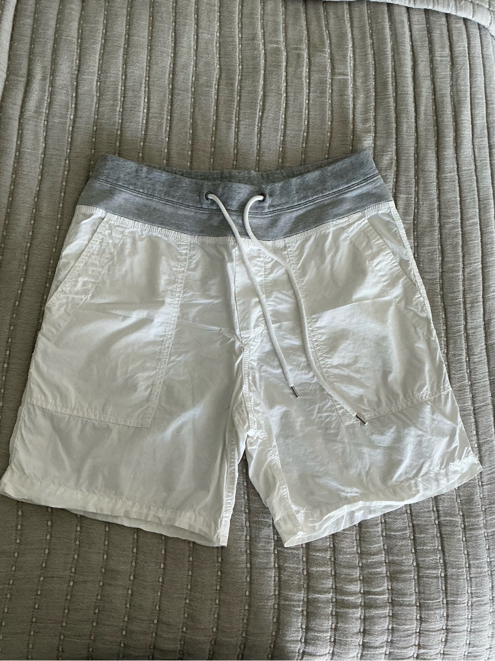 JAMES PERSE Los Angeles Shorts Size 1